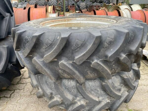 340/85R28 Vorderräder Deutz Dx, Deutz Dx Kompletträder