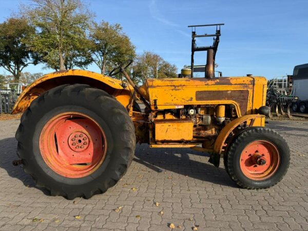 Hanomag Robust 800 , Restaurationsobjekt