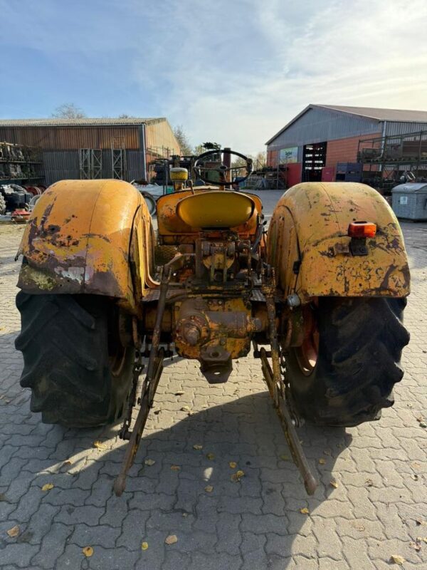 Hanomag Robust 800 , Restaurationsobjekt – Bild 4