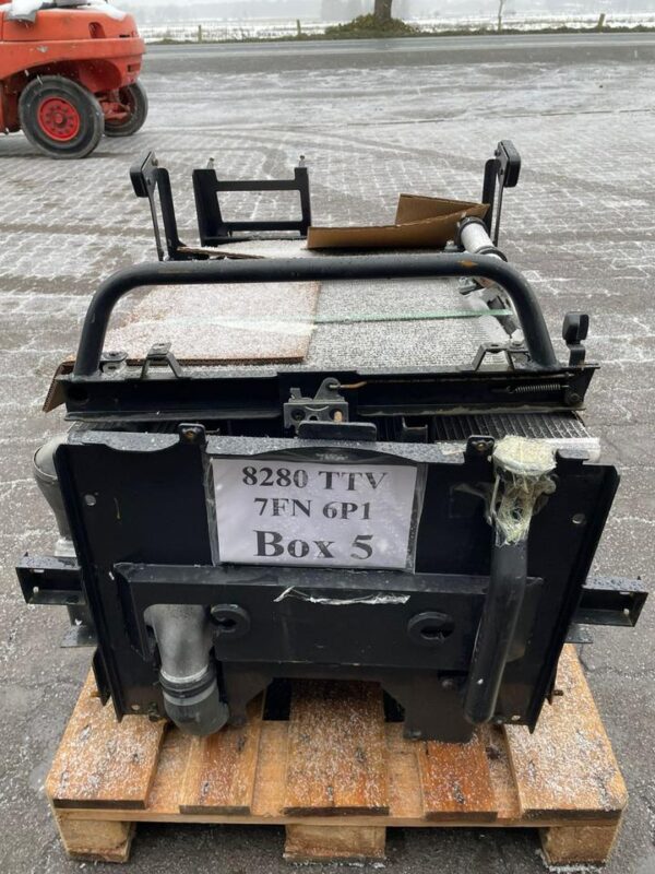 Deutz Agrotron 8280TTV Ersatzteile – Bild 5