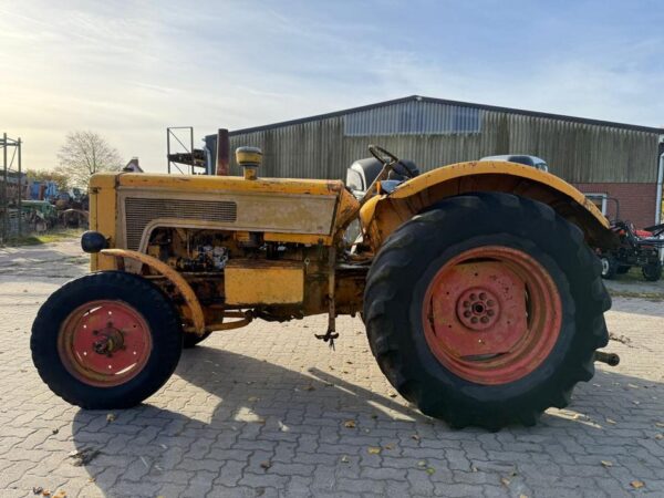 Hanomag Robust 800 , Restaurationsobjekt – Bild 2