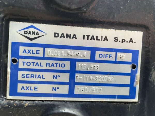 Deutz Agrotron 6185 Vorderachse, Dana 750/573 – Bild 4