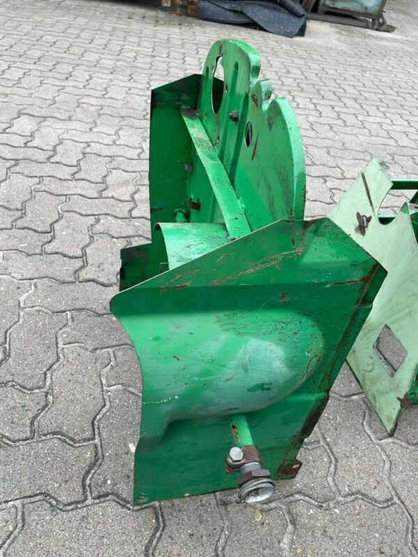 Deutz D 4005 - diverse Blechteile – Bild 8