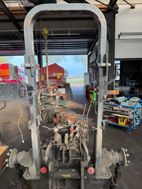 Umsturzbügel, Klappbügel für Deutz Fendt IHC, Traktor Schlepper – Bild 3
