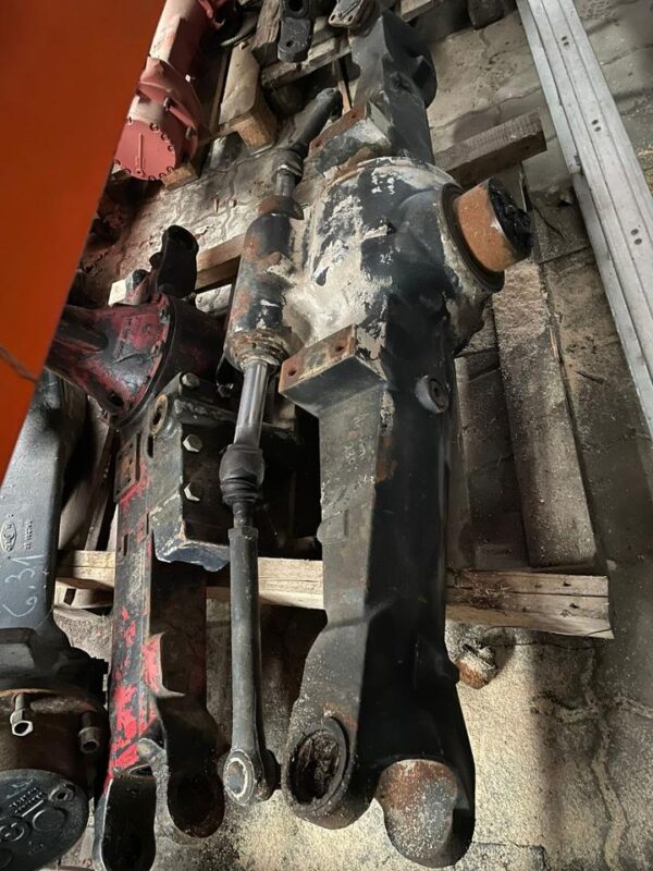 Deutz Agrotron Vorderachse ZF 2075 Mittelteil – Bild 2