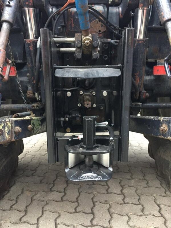 Rasterschiene mit AHK für Deutz Dx 3.50, 3.60, 3.65, 4.07, 4,17 – Bild 3