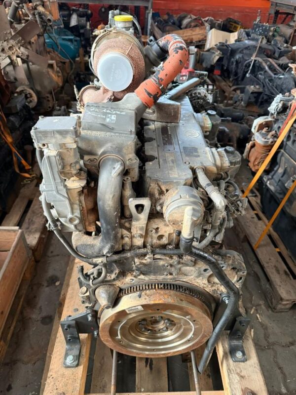 Deutz Motor TTCD 6.1L6 Deutz Agrotron,  Fendt  828 Motor – Bild 4