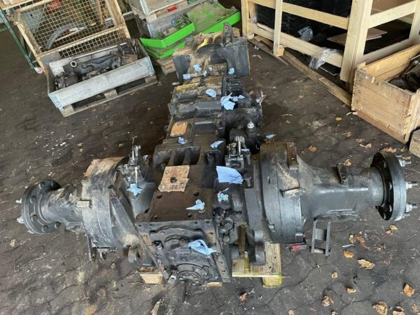 Deutz Agrotron 6190 C-Shift Getriebe, ZF Getriebe T-7230 – Bild 3