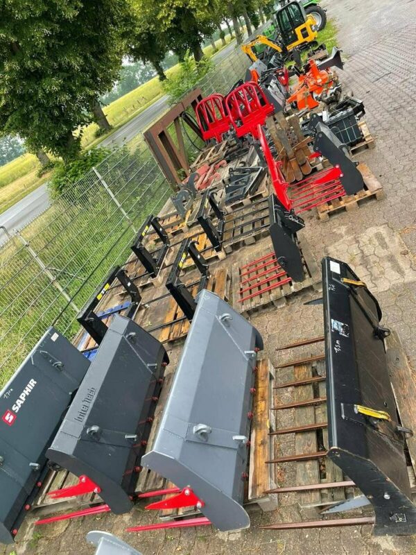 Schaufel, Palletengabel, Forke, Ballenspieß, Rundballenzange – Bild 3