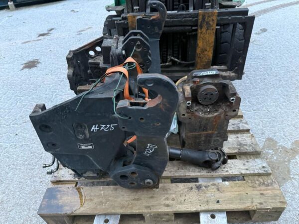 Deutz Agrotron Frontkraftheber – Bild 3