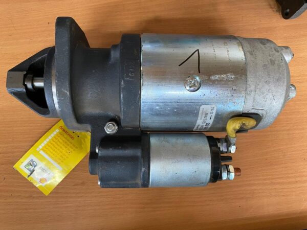 Anlasser 12V 3,1kW 11 Zähne passend zum Case IH