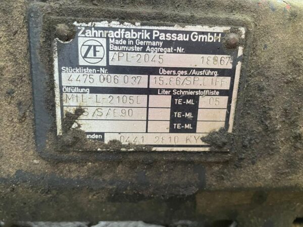 Deutz Agrotron Vorderachse, ZF 2045 – Bild 2