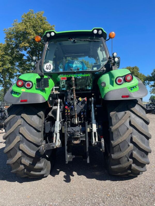 Deutz Agrotron 6215TTV – Bild 4