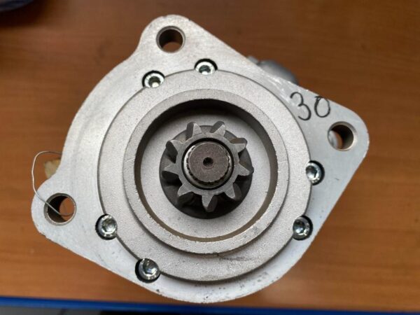 Anlasser 12V 4,2kW 9 Zähne passend zum Deutz, Nr. 30 – Bild 3