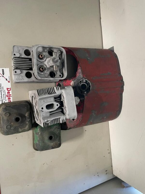 Porsche Armaturenbrett, Ventildeckel – Bild 2