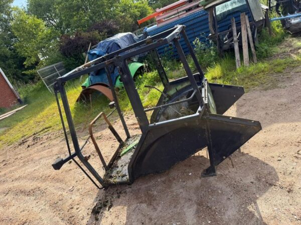Deutz Agrostar Kabine, Kabinenrahmen – Bild 2