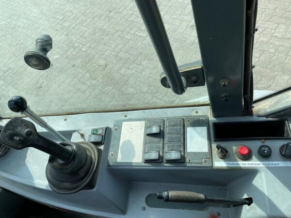 Radlader Kramer 850, Fahrantrieb neuwertig – Bild 7