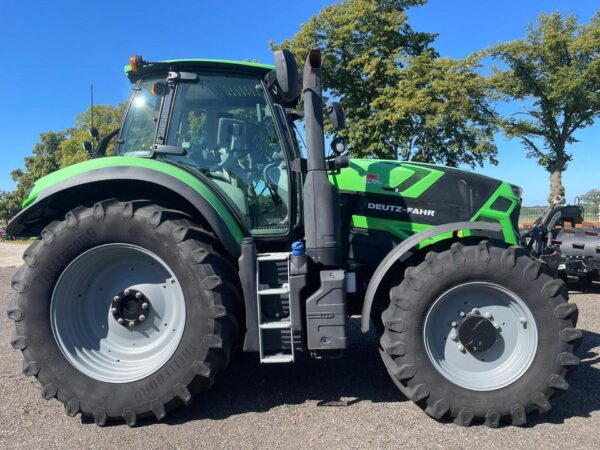 Deutz Agrotron 6215TTV
