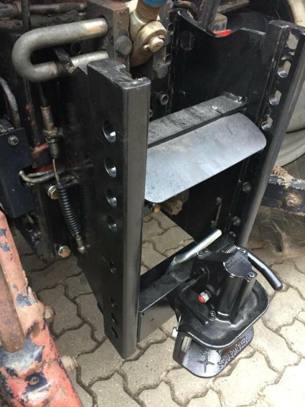 Rasterschiene, Anhängebock für Deutz Dx Schlepper, Deutz-Fahr