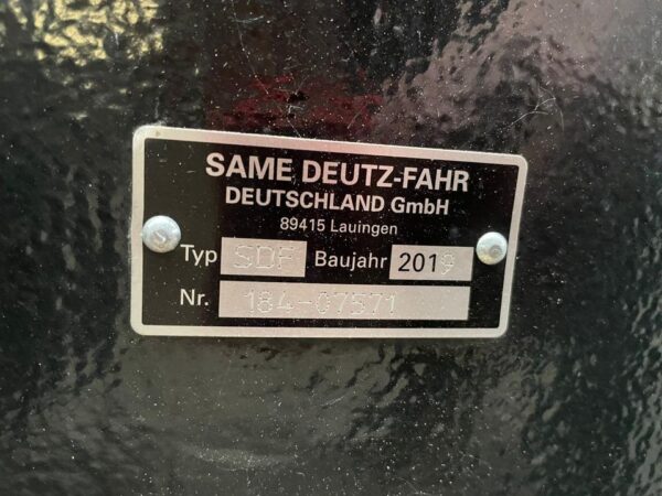 Deutz Agrotron Frontkraftheber + Frontzapfwelle Sauter – Bild 2
