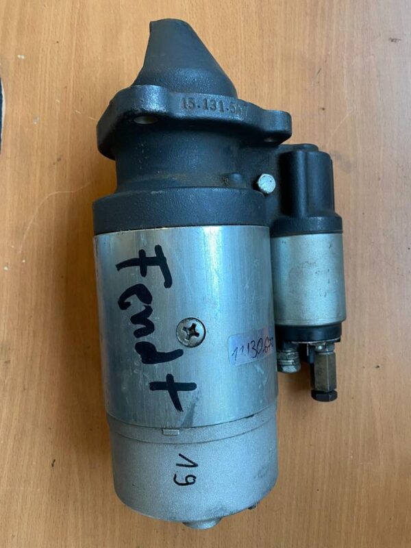 Anlasser 12V 3,0 kW 9 Zähne passend zum Fendt, Nr. 19