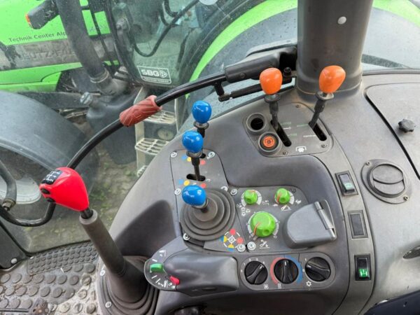 Deutz-Fahr Agrotron 120 MK2 – Bild 8