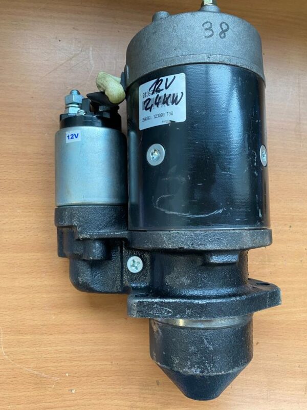 Anlasser 12V 2,4 kW 11 Zähne passend zum Deutz, Nr. 38