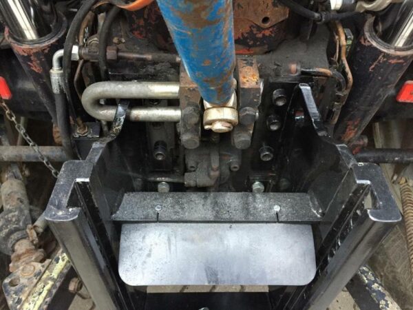 Rasterschiene, Anhängebock für Deutz Dx Schlepper, Deutz-Fahr – Bild 5