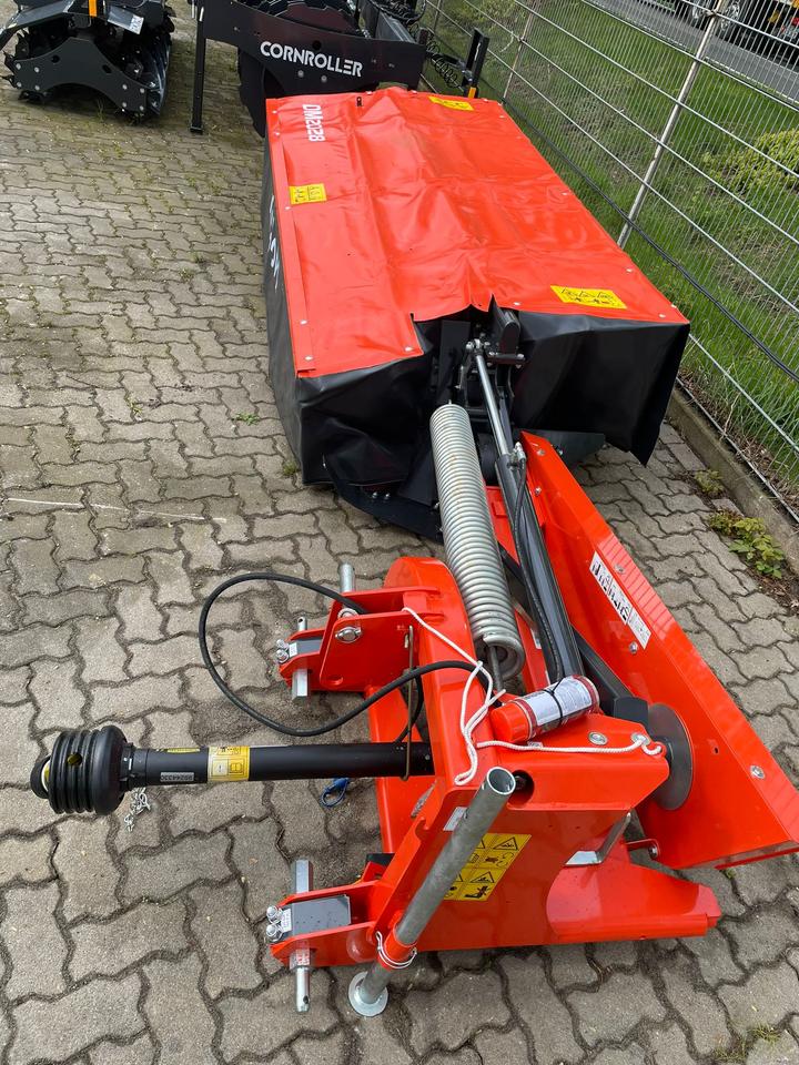 Kubota DM2028, Vicon Extra 228, Scheibenmähwerk, Mähwerk – Bild 4