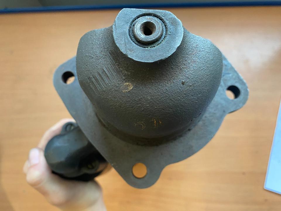 Anlasser 24V 4,0 kW 9 Zähne, Bosch Nr.: 0001364100, Nr. 33 – Bild 2