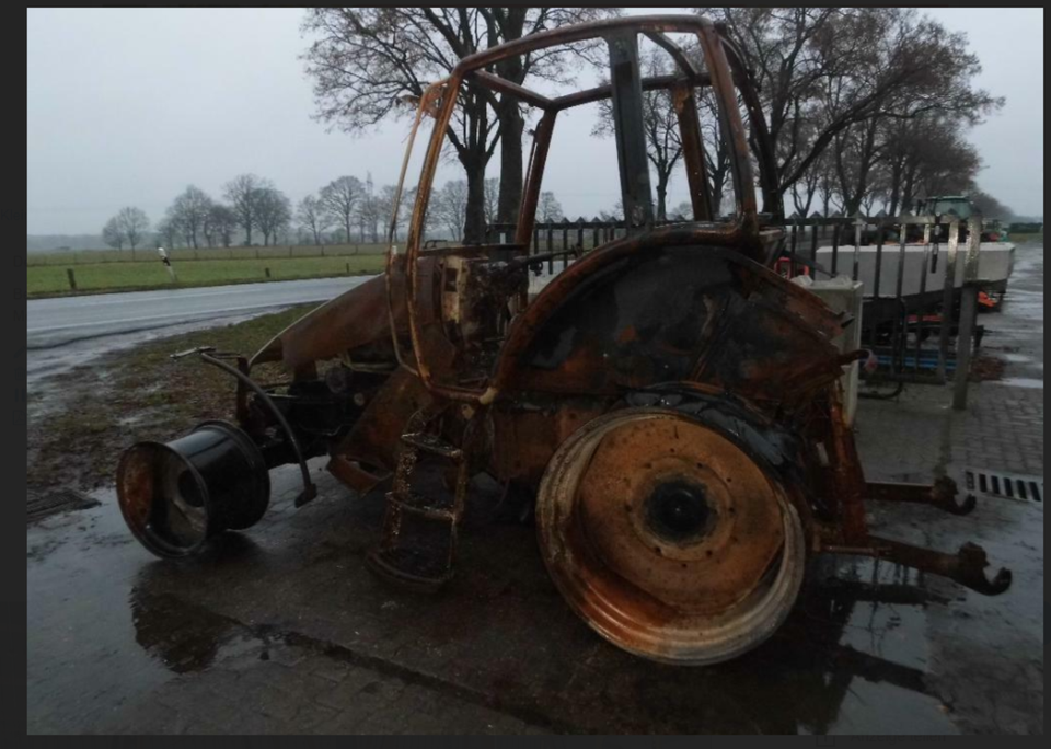 Suchen Deutz Dx Schlepper, 4.61, 6.31, 6.06, usw. Unfall, Brand. – Bild 2