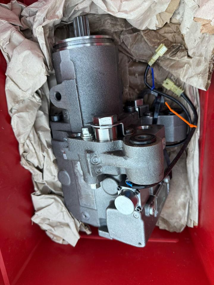 Deutz Agrotron TTV Hydrostat, Fahrantrieb ZF Eccom 1.3 Getriebe – Bild 3