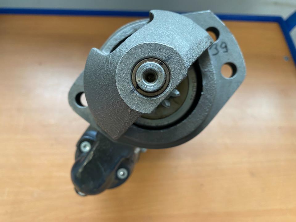 Anlasser Bosch 12V 2,2 kW 11 Zähne passend zum Deutz, Nr. 39 – Bild 2