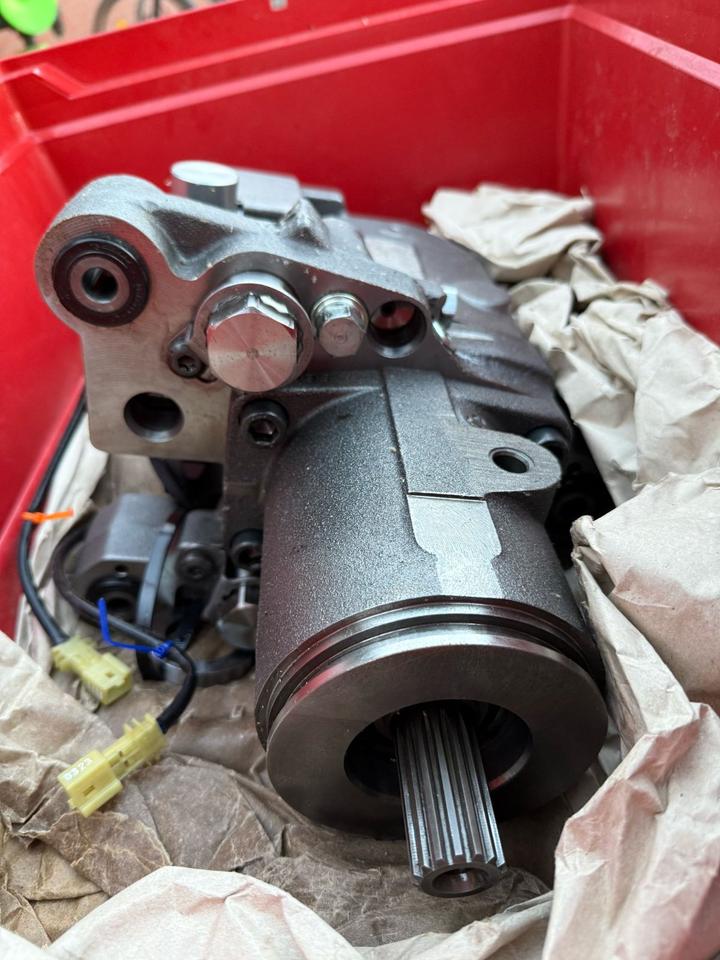 Deutz Agrotron TTV Hydrostat, Fahrantrieb ZF Eccom 1.3 Getriebe