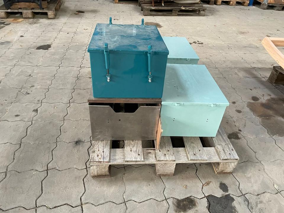 Hanomag Kotflügel, Holzdach, diverse Blechteile – Bild 2