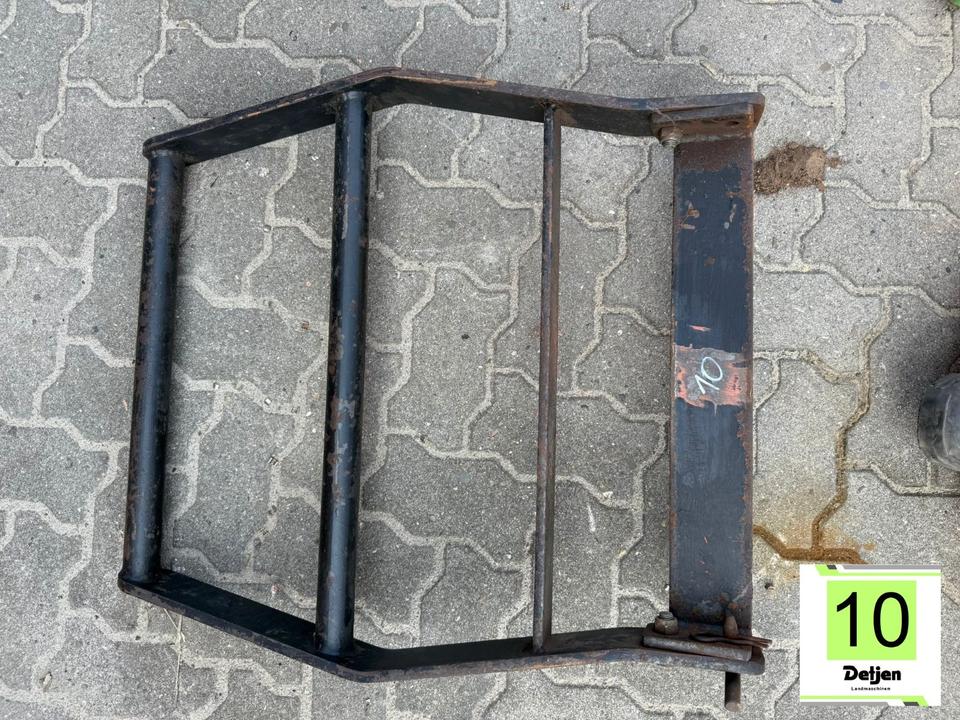 Deutz Frontladerrahmen, Haubenschutz, Rammschutz 1-15 – Bild 10