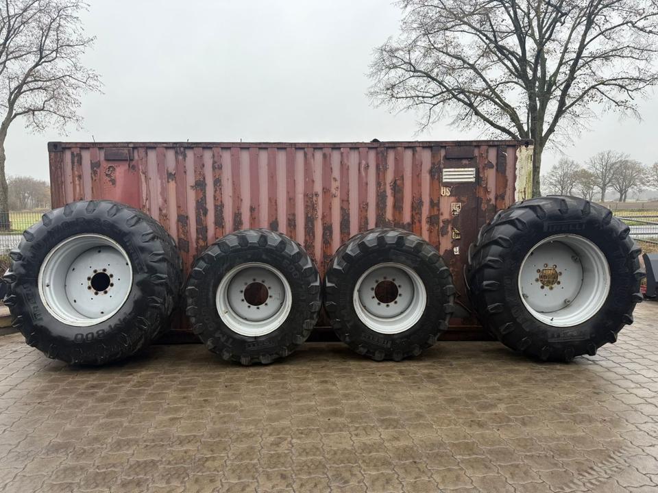 Deutz Reifensatz, 710/70R38 , 600/70R30, IHC, Fendt, John Deere