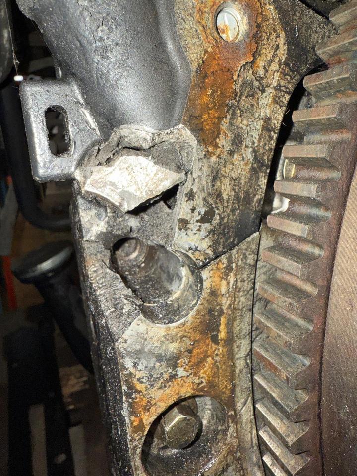 Deutz Agrotron M620 Motor, Deutz Motor TCD2012L062V – Bild 5