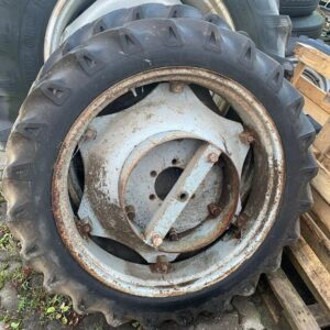 Deutz Felgen, 6-Loch Felgen , 9.5-36 Kompletträder