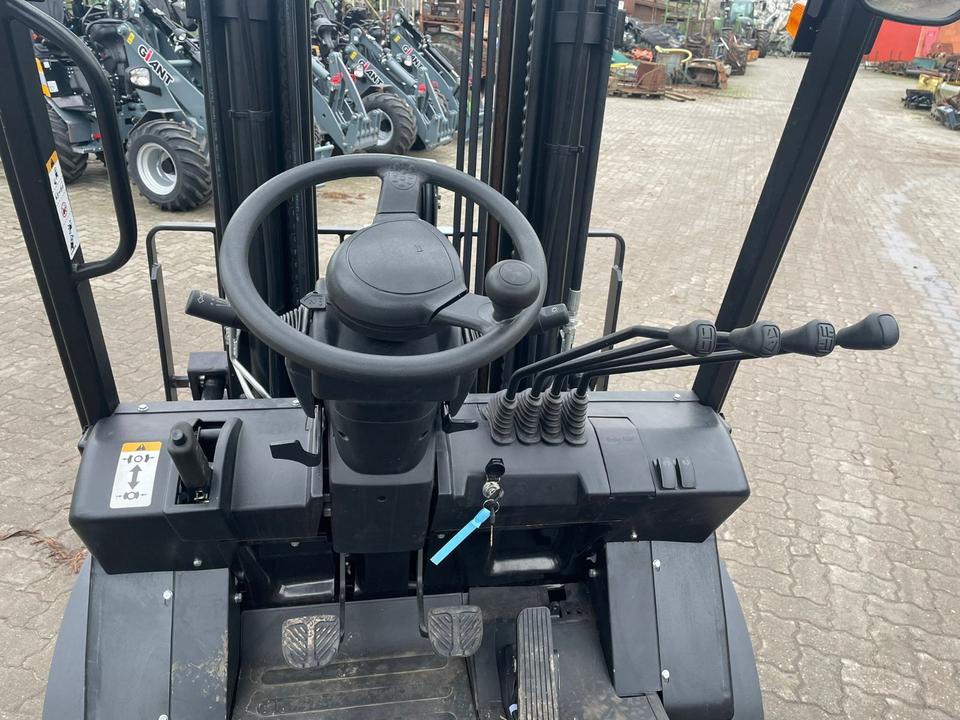 Gabelstapler, Dieselstapler, sofort verfügbar – Bild 6