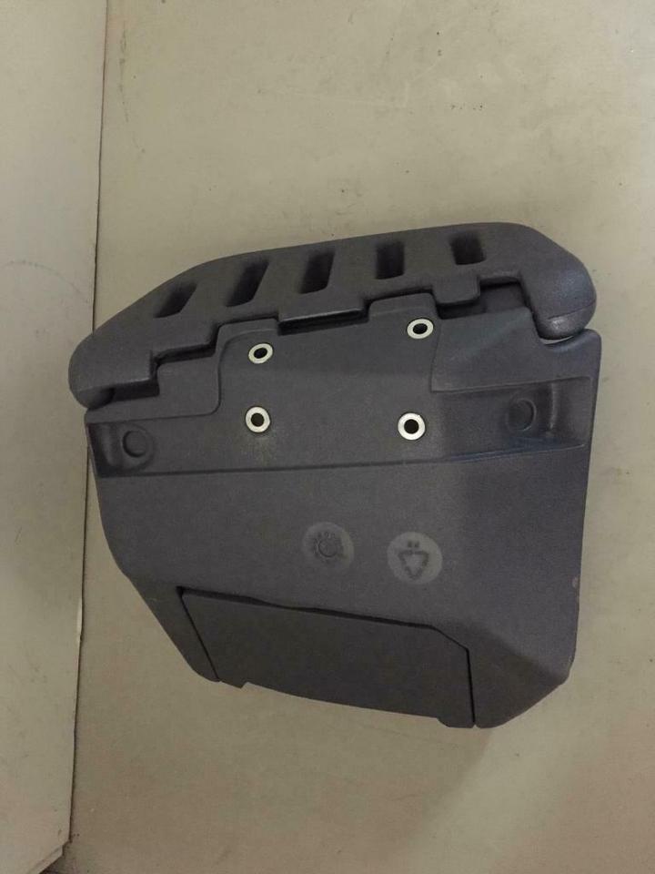 Beifahrersitz für Deutz-Fahr Agrotron 120, 150, 6.45, M620, usw. – Bild 2