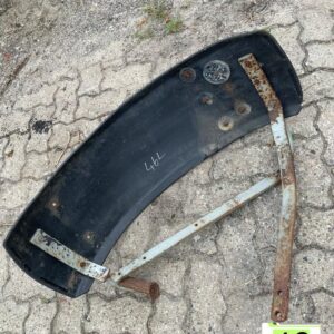 Kotflügel für Deutz Fahr D8006 Hinterrad, Nr. 46-47