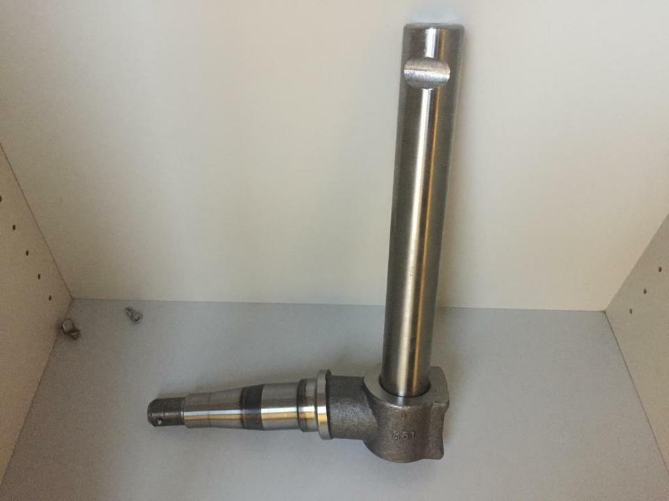 Achsschenkel für Deutz 06, 07 Serie, 02383014, 02383016 – Bild 2