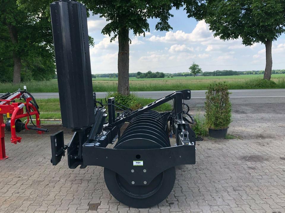 Silagewalze, Cornroller, Silowalze mit Kantenverdichter – Bild 5