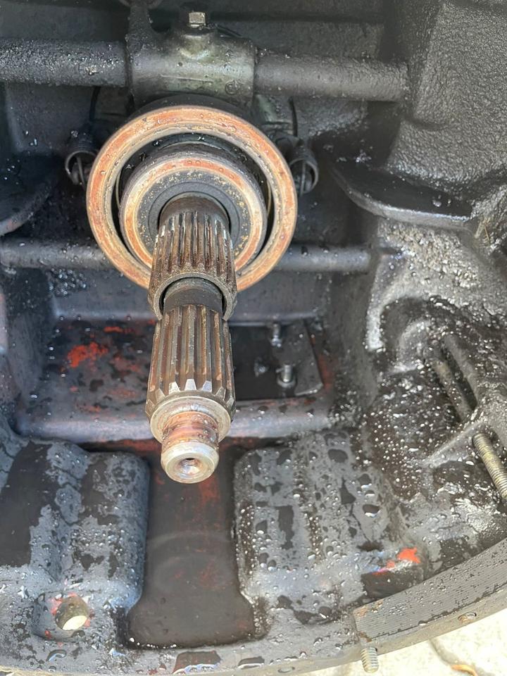 Deutz Getriebe vom Deutz Dx 110, Dx 120 – Bild 5