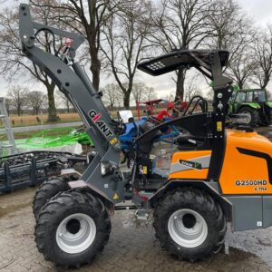Giant 2500 XTRA HD , Hoflader , Radlader , Galabau, verfügbar
