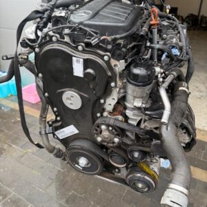 WIE NEU - MOTOR MERCEDES W205 C180 R9MA500 R9M500 626951 KOMPLETT