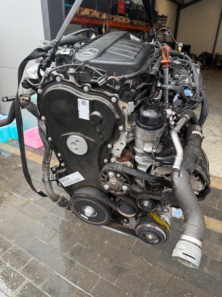 WIE NEU - MOTOR MERCEDES W205 C180 R9MA500 R9M500 626951 KOMPLETT