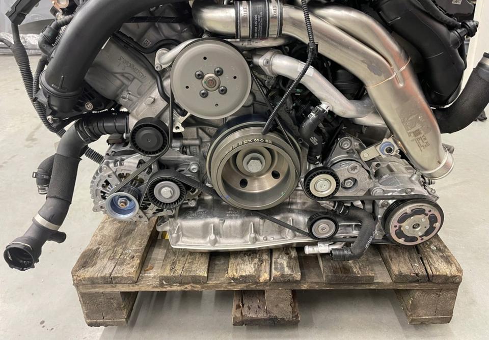 MOTOR AUDI RS4 RS5 2.9 TFSI 450PS 5TKM DEC DECA KOMPLETT NEU