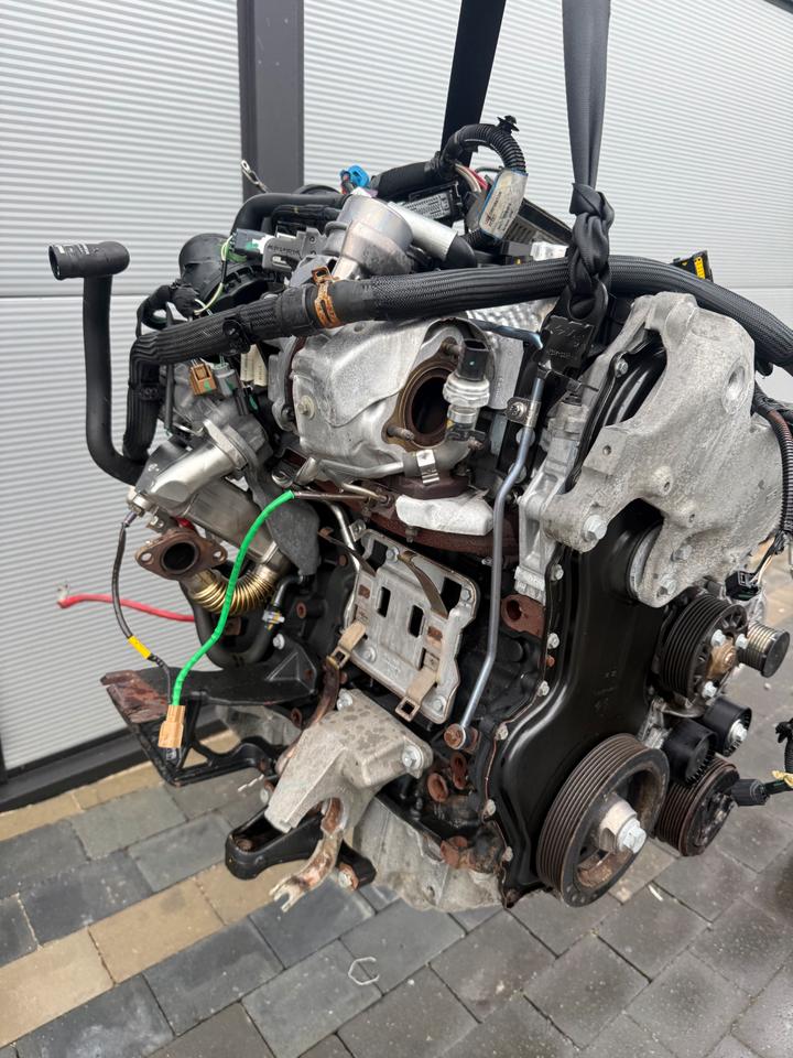 MOTOR OPEL VIVARO RENAULT TRAFIC TALENTO 1.6D R9M413 R9M408 KOMPL – Bild 2